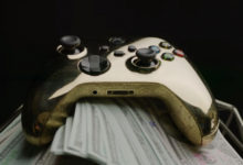 Фото - Блогеры сделали геймпад Xbox Series из 18-каратного золота. Он стоит около 6,5 миллиона рублей