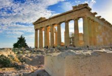 Фото - Греция может начать принимать туристов с 14 мая