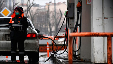 Фото - Кремль успокоил россиян по поводу цен на топливо