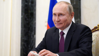 Фото - Путин рекомендовал спасти граждан с минимальным доходом от долгов