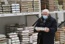 Фото - Рост цен на яйца и мясо птицы в России проверят
