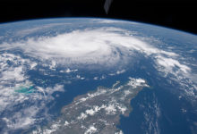 Фото - Спутник США взорвался в космосе