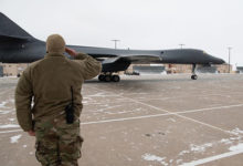 Фото - В США заявили о готовности ударить бомбардировщиками B-1B и B-2 по России