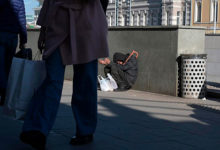 Фото - Кремль оценил уровень бедности в России