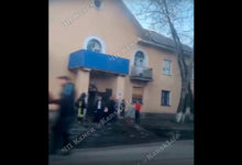 Фото - У жилого дома в российском городе рухнула стена