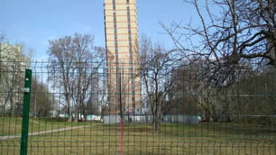 Фото - В Москве объяснили появление «Пизанской башни»