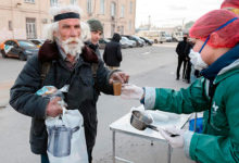 Фото - В России предложили раздавать еду каждому пятому