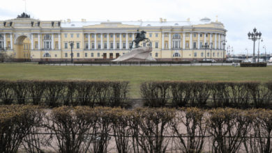 Фото - КС выступил за частичное снятие запрета на изъятие единственного жилья