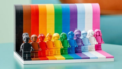 Фото - Lego представит первый набор в поддержку ЛГБТ- сообщества