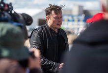 Фото - Маска позвали в Россию обсудить завод Tesla