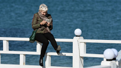 Фото - Российским пенсионерам посоветовали воздержаться от поездок на море