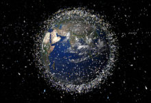 Фото - Специалист оценил объемы космического мусора и его опасность для землян