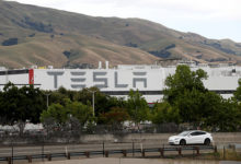 Фото - Tesla приготовилась к выпуску самого быстрого в мире автомобиля: Бизнес