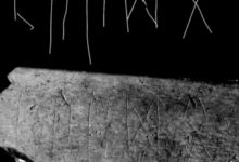 Фото - В Чехии найдена древняя кость с загадочными надписями. Что это такое?