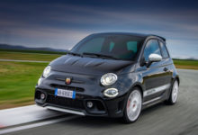 Фото - Abarth 695 Esseesse попытается соблазнить коллекционеров