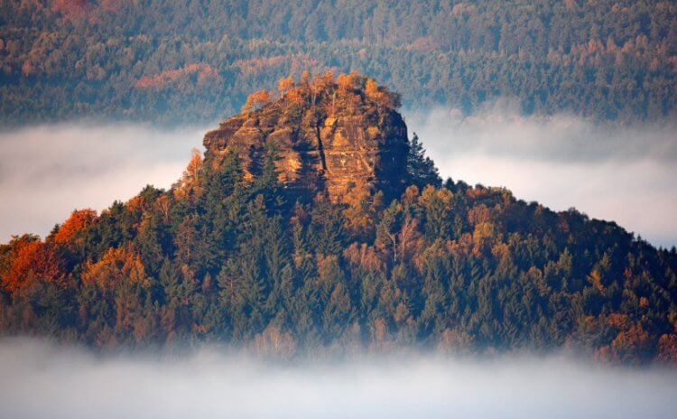 В Германии продается гора для прогулок и скалолазания. Почему ее никто не покупает?