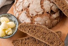 Фото - Солодовый ржаной хлеб с тмином на закваске