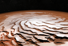Фото - Ученые выяснили возраст льда на Марсе по содержанию пыли и его отражающей способности