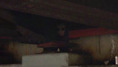 Фото - Впечатлительные люди боятся ходить под мостом, ведь там спрятался жуткий клоун