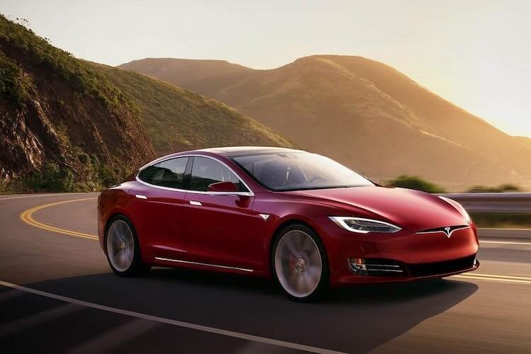 Очередной конкурент Tesla показал зубы. Его создал бывший работник компании