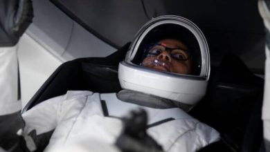 Фото - Космического туриста SpaceX тошнило во время полета. Что стало причиной?