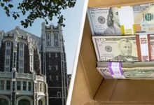 Фото - Бывший студент в благодарность за образование прислал профессору коробку с деньгами