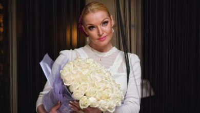 Фото - «В парике жениха»: Анастасия Волочкова предстала на «Давай поженимся!» в необычном образе