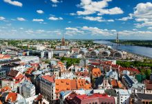 Фото - Латвия смягчает требования к въезду в страну