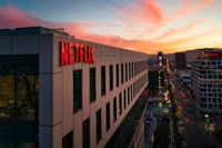 Фото - Netflix лишился почти миллиона платных подписчиков