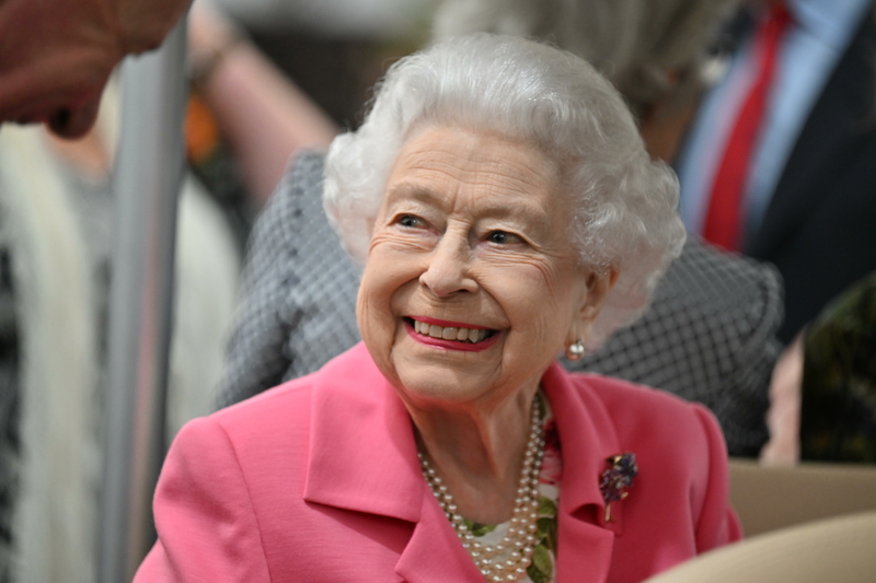 Королева Елизавета II пропустит традиционную встречу в Балморале из-за проблем со здоровьем