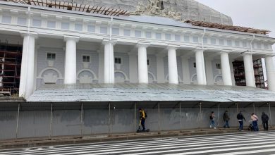 Фото - Биржа освободилась от лесов. Часть ремонта завершена