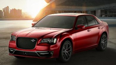 Фото - Chrysler на прощание с моделью 300C выпустит мощную версию седана