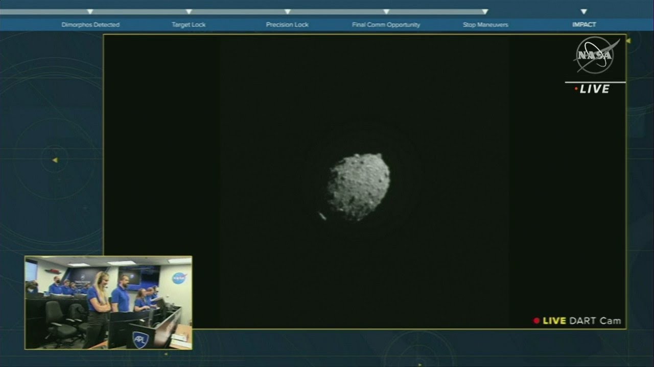 Комический аппарат DART столкнулся с астероидом, чтобы изменить его направление