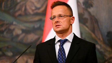 Фото - МИД Венгрии призвал Евросоюз прекратить разговоры о новом пакете санкций против России