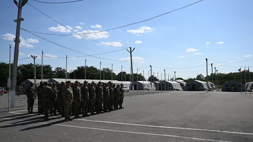 Фото - Набор психически больных для участия в спецоперации на Украине опровергли: Фактчекинг