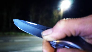 Фото - Неизвестный изрезал школьницу ножом в селе под Екатеринбургом