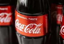 Фото - Супермаркеты в Германии отказались продавать Coca-Cola из-за повышения стоимости напитка