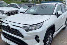 Фото - Toyota из-за нехватки деталей приостановит производство модели RAV 4