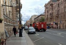 Фото - В центре Петербурга по повышенному номеру сложности тушат дом-памятник