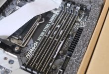 Фото - Для материнских плат ASRock наклейка на слотах памяти оказалась поводом для гарантийного обмена