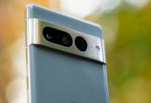 Фото - Google всё никак не научится делать беспроблемные смартфоны. Pixel 7 Pro только вышел, а у него уже нашли первую серьёзную проблему с экраном