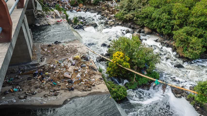 Фото - Названы самые проблемные регионы России по качеству водоемов