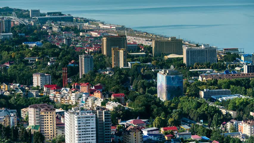 Фото - Россиянка отдохнула в Адлере и назвала владельцев отелей «сборищем мошенников»