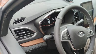 Фото - Топовую версию Lada Vesta NG с двумя работающими экранами показали на живых фото