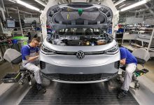 Фото - Volkswagen назвал рисками для бизнеса эскалацию конфликта на Украине и ослабление евро