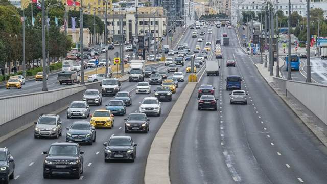 Фото - За первую неделю октября в России купили 13 тыс. единиц автотехники