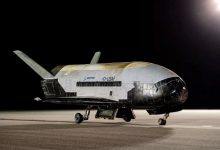 Фото - Американский космоплан Boeing X-37B вернулся на Землю спустя 908 суток пребывания на орбите. И это рекорд