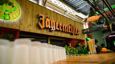 Фото - BFM: дистрибьютер ликера Jägermeister опроверг уход из России