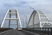 Фото - Хуснуллин сообщил об установке нового пролёта автомобильной части Крымского моста