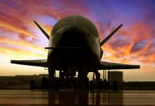 Фото - Таинственный американский военный космический корабль Boeing X-37B находится в космосе уже 900 дней